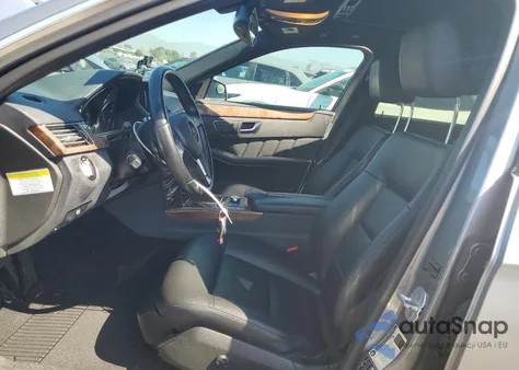 2013 Mercedes-Benz E 350 z USA, uszkodzony, nr VIN WDDHF5KB6DA763112